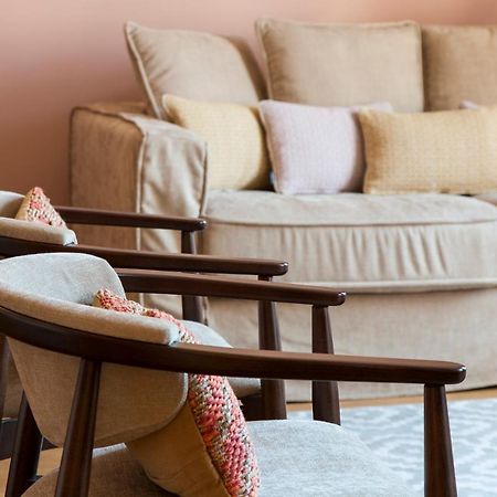 Joivy Sublime 2Br Apt On Restauradores Square Nearby Rossio Station Lisboa Exteriör bild