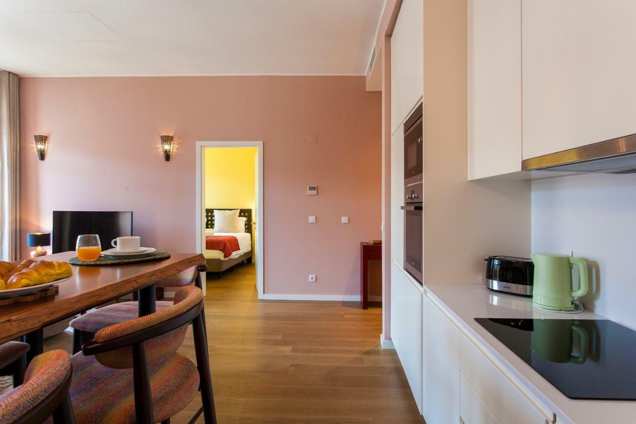 Joivy Sublime 2Br Apt On Restauradores Square Nearby Rossio Station Lisboa Exteriör bild