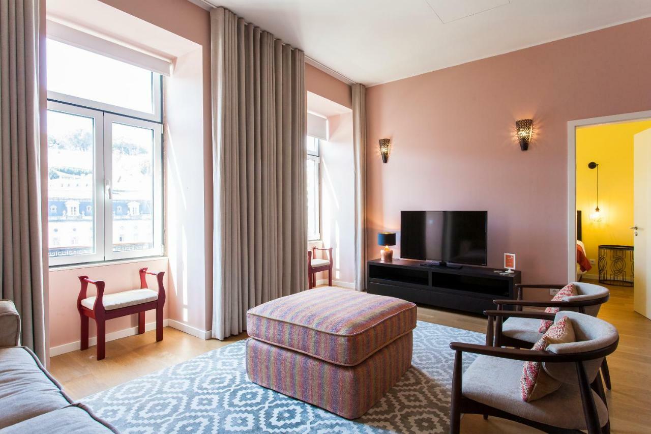 Joivy Sublime 2Br Apt On Restauradores Square Nearby Rossio Station Lisboa Exteriör bild